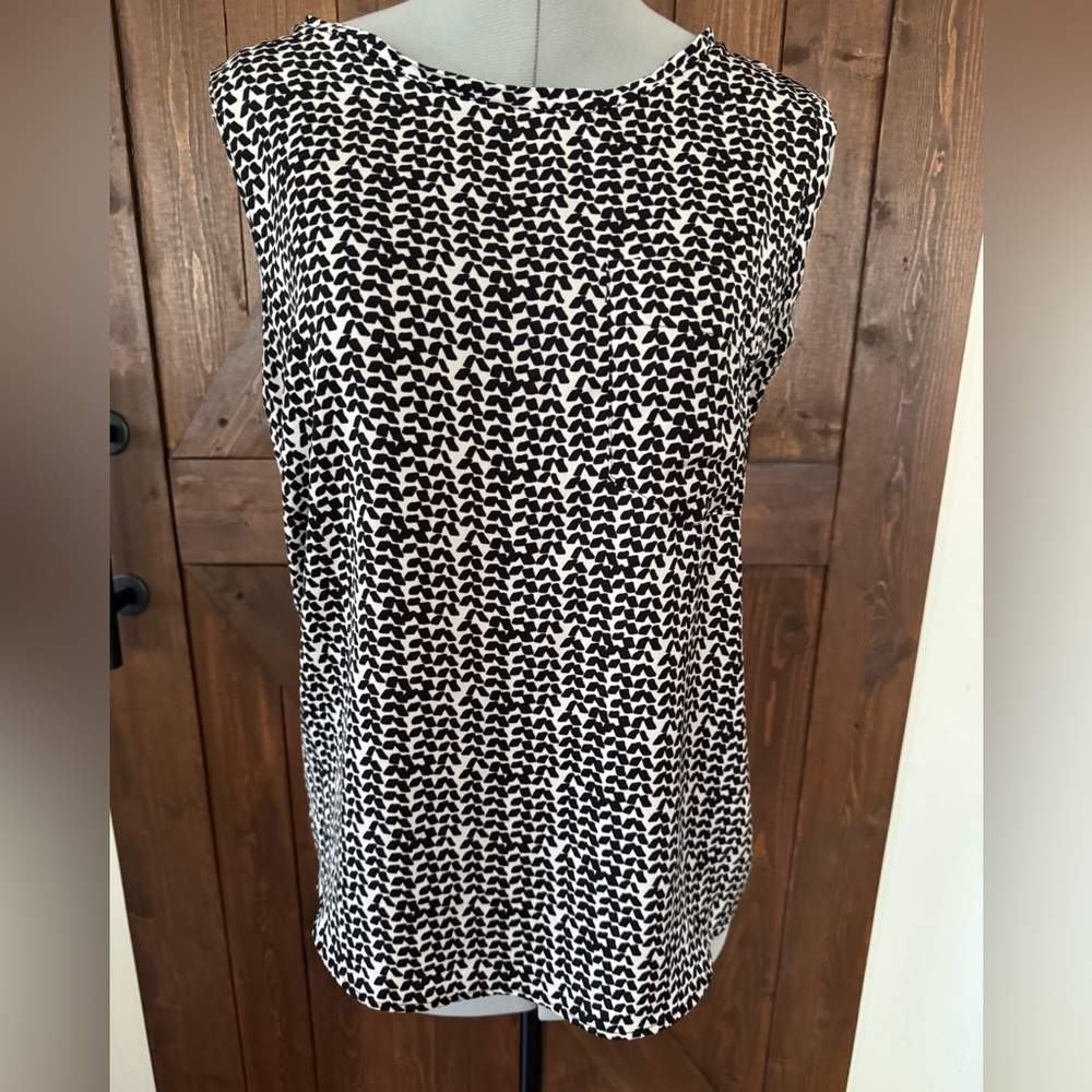LOFT Monochrome Abstract Print Top
